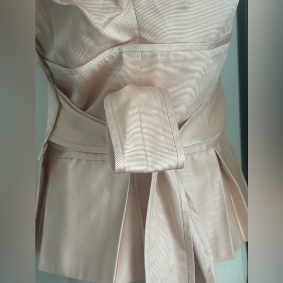 DVF 100% silk wrap scalloped top - Picture 9 of 9